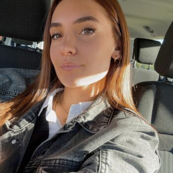 Baby-sitter Pignan: Leelou