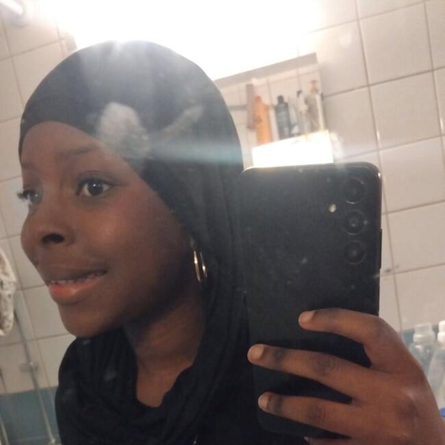 Babysitter in Karlstad: Falastin