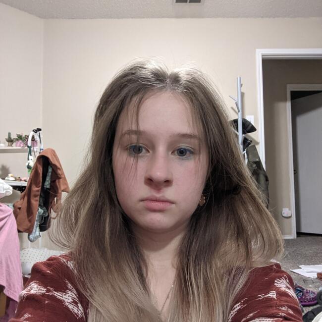 Babysitter in Little Elm: Kinzie Grace
