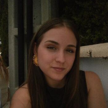 Babysitter in Zaragoza: Claudia