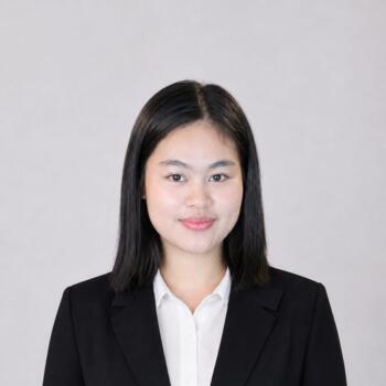 Babysitter in Jakarta: Ripah