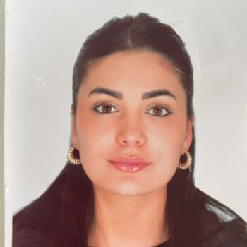 Babysitter in Beauvais: Sahar