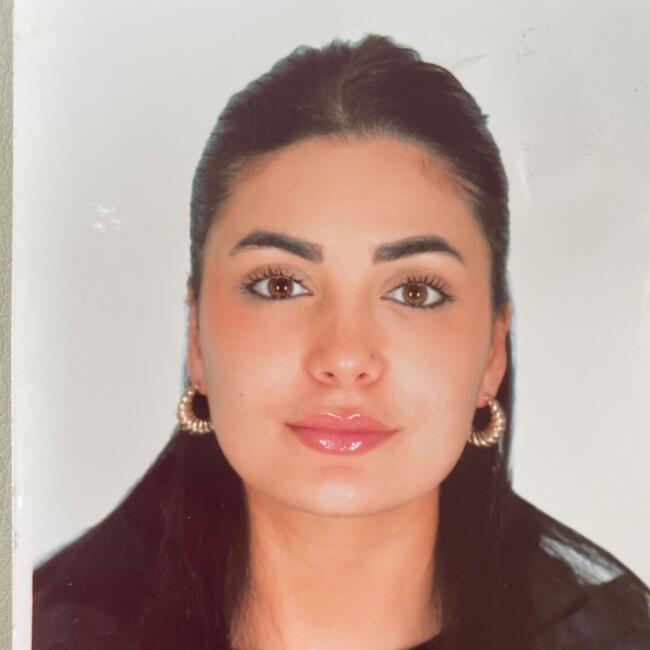 Babysitter in Beauvais: Sahar