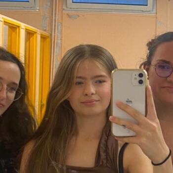 Babysitter in Gazeran: Lucie