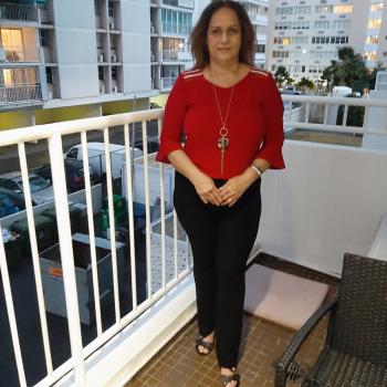 Babysitter in San Juan: Evelyn