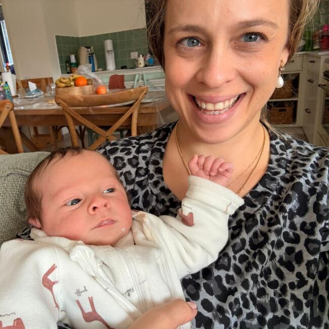 משרת בייביסיטר ב- חיפה: נעמה