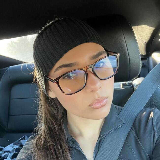 Babysitter in Hayward: Daniela