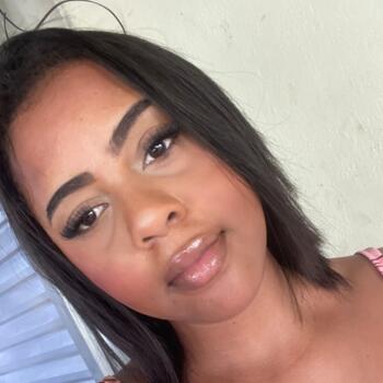 Babá em Feira de Santana: Yasmin