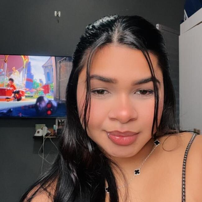 Babysitter in Campinas: Thaila