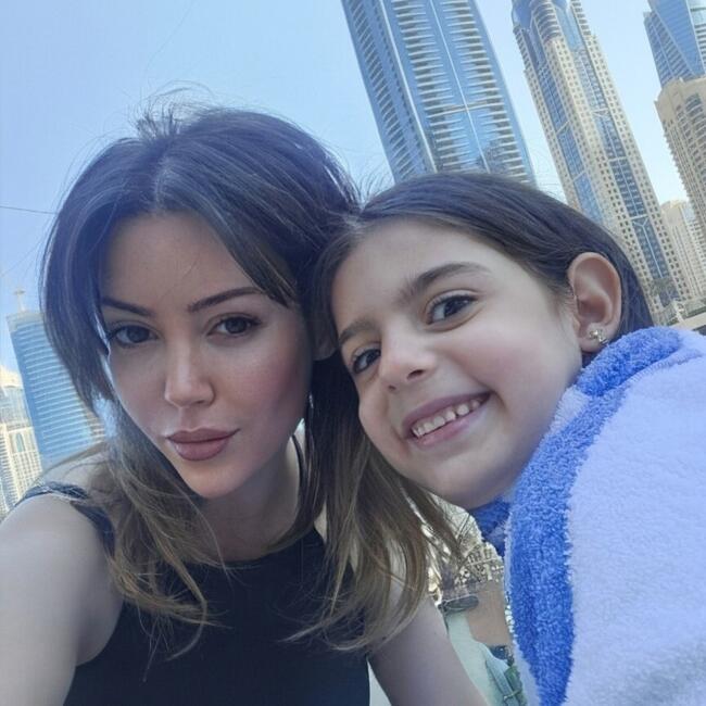 Babysitter Job in Hamburg: Hilal