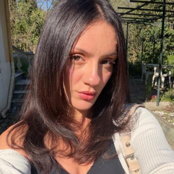 Babysitter Corfu: Eva