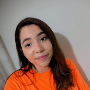 Babysitter in Caruaru: DEBORA