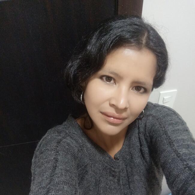 Niñera en Quito: Monica
