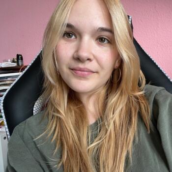 Babysitter in Rheinbach: Lys