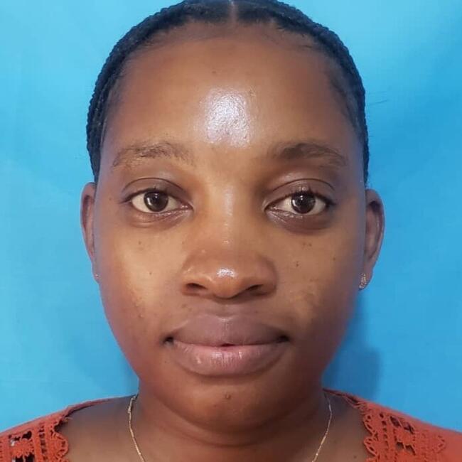 Nanny in Dar es Salaam: Evah