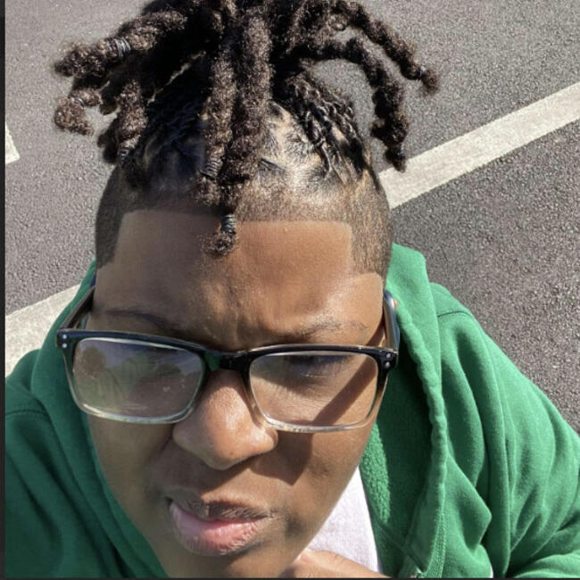 Babysitter in Brooklyn: Eboni