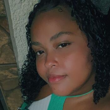 Babysitter Rio de Janeiro: Gabrielle Victoria