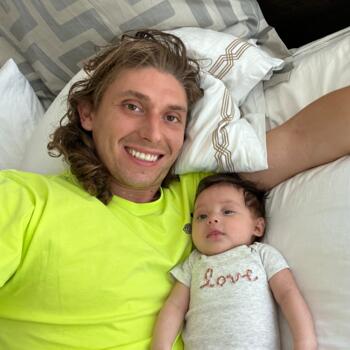Babysitting job in Los Angeles: babysitting job Alexander