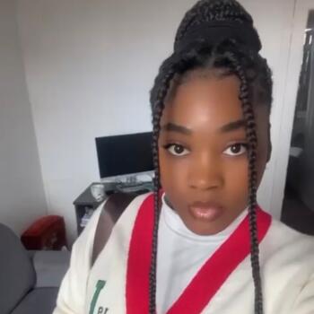 Babysitter in Boulogne-Billancourt: Dorothée