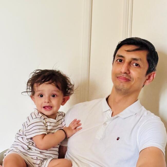 गुरुग्राम में बेबीसिटिंग की नौकरी: Sanjay