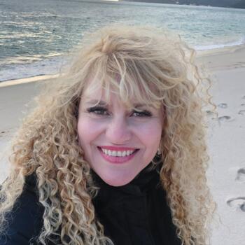 Babysitter em Vila Franca de Xira: Rosilene