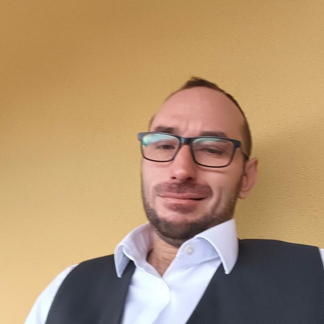 Babysitting job in Otoče: Anže