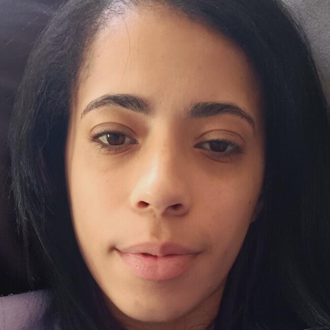 Babysitter in Atibaia: Layza
