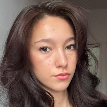 Baby-sitter in Brooklyn: Marjona