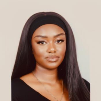 Babysitter in Lille: Léa