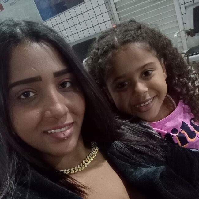 Babá em Indaial: Adriana