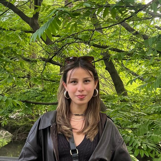 Babysitter in Berlin: Zeynep Nesrin