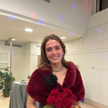 Babysitter in Seville: Alicia