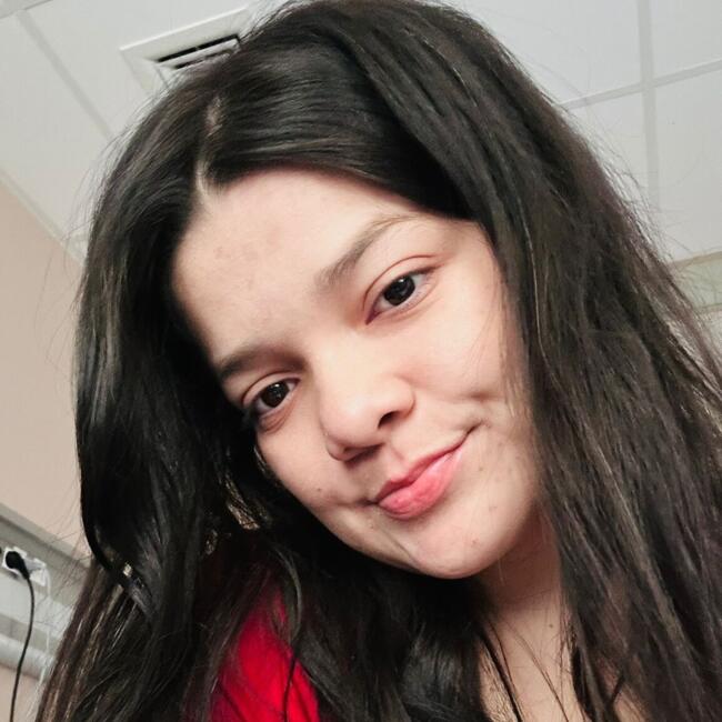 Opiekunka do dziecka w Radzymin: Andrea Elizabeth Yela Lara