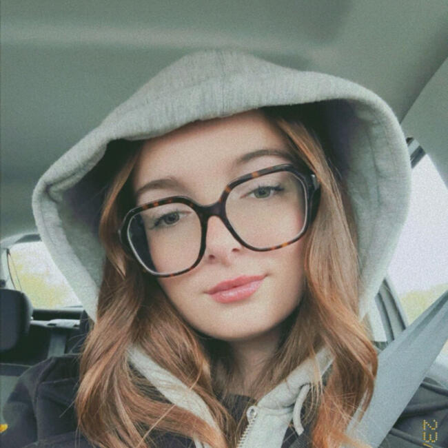 Babysitter in Warlaing: Anais