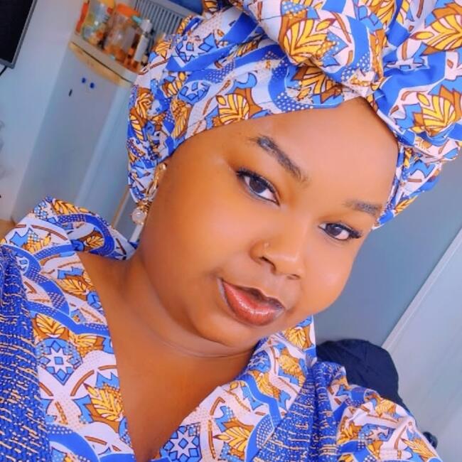 Babysitter in Brussel: Oumoulkaïr