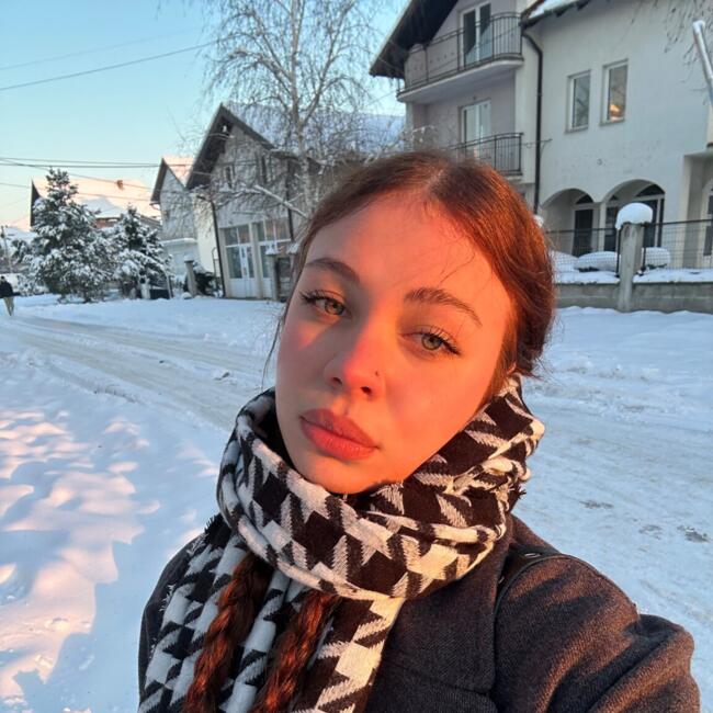 Babysitter in Belgrade: Irina