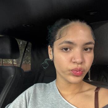 Babysitter in San Antonio: Kianna