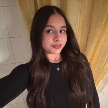Babysitter a Latina: Aurora