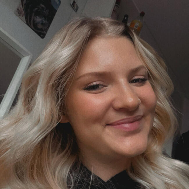 Babysitter in Stockstadt am Main: Linda