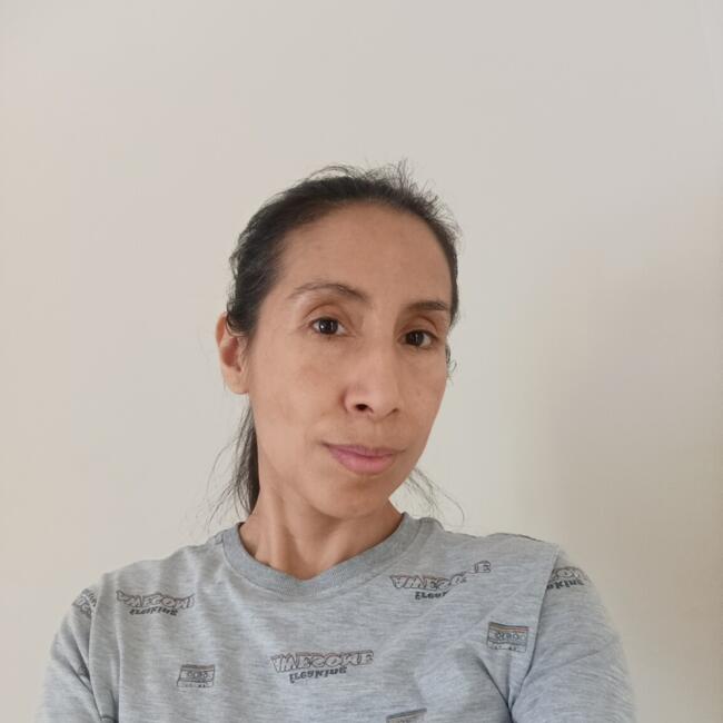 Niñera en Dos Quebradas: Gloria