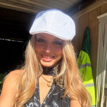 Baby-sitter à Longvic: Nawell