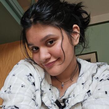 Babysitter in Turin: Nidhi
