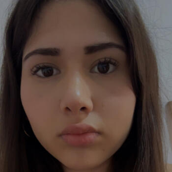 Babysitter in Trujillo: Valeria Mia