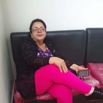 Babysitter in Miami: Maria Isabel