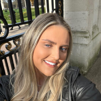 Nanny in Bristol: Ava