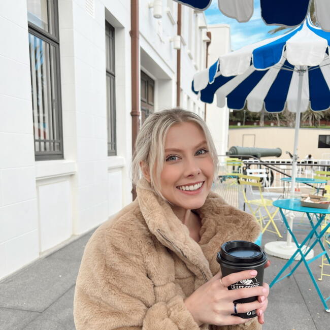 Babysitter in Adelaide: Emily