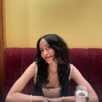 Babysitter in Anaheim: Myla