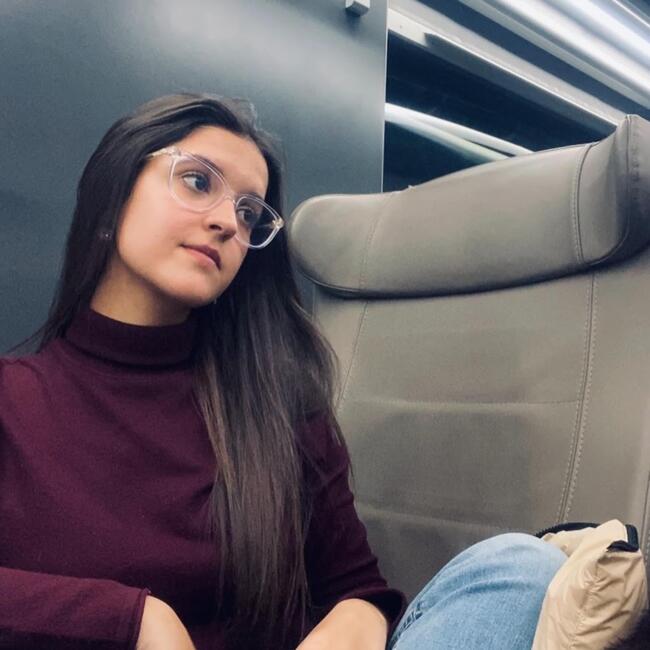 Babysitter em Alcabideche: Carolina