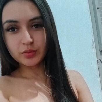 Babysitter in Fortaleza: Deborah