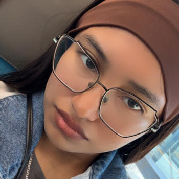 Niñera Komchén: Jhuvely